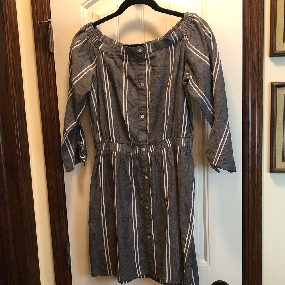 Japna Gray Striped Button-Front Off-Shoulder Dress